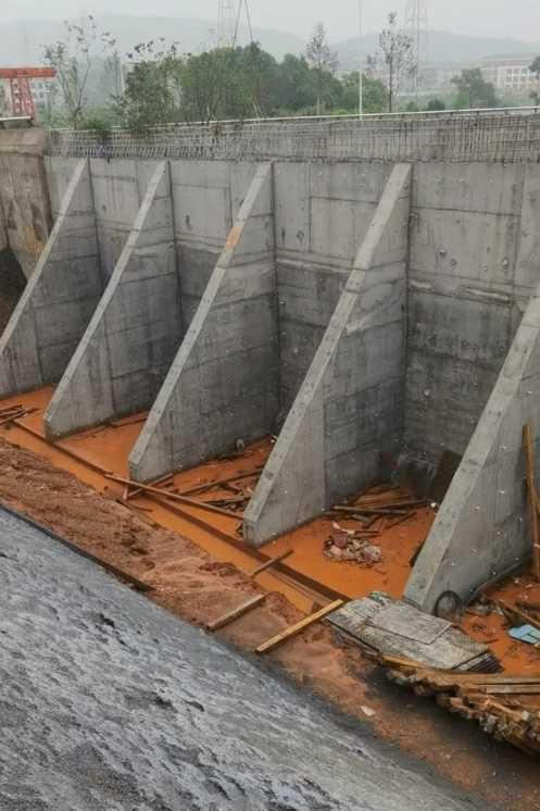 滨州锚杆式挡土墙